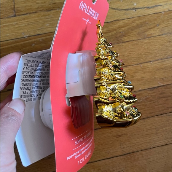 COPY - Scented Oil Warmer Plug-In Unique Charming Home Holiday Accent - Opalhou… - Picture 2 of 3